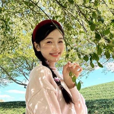满床春色
